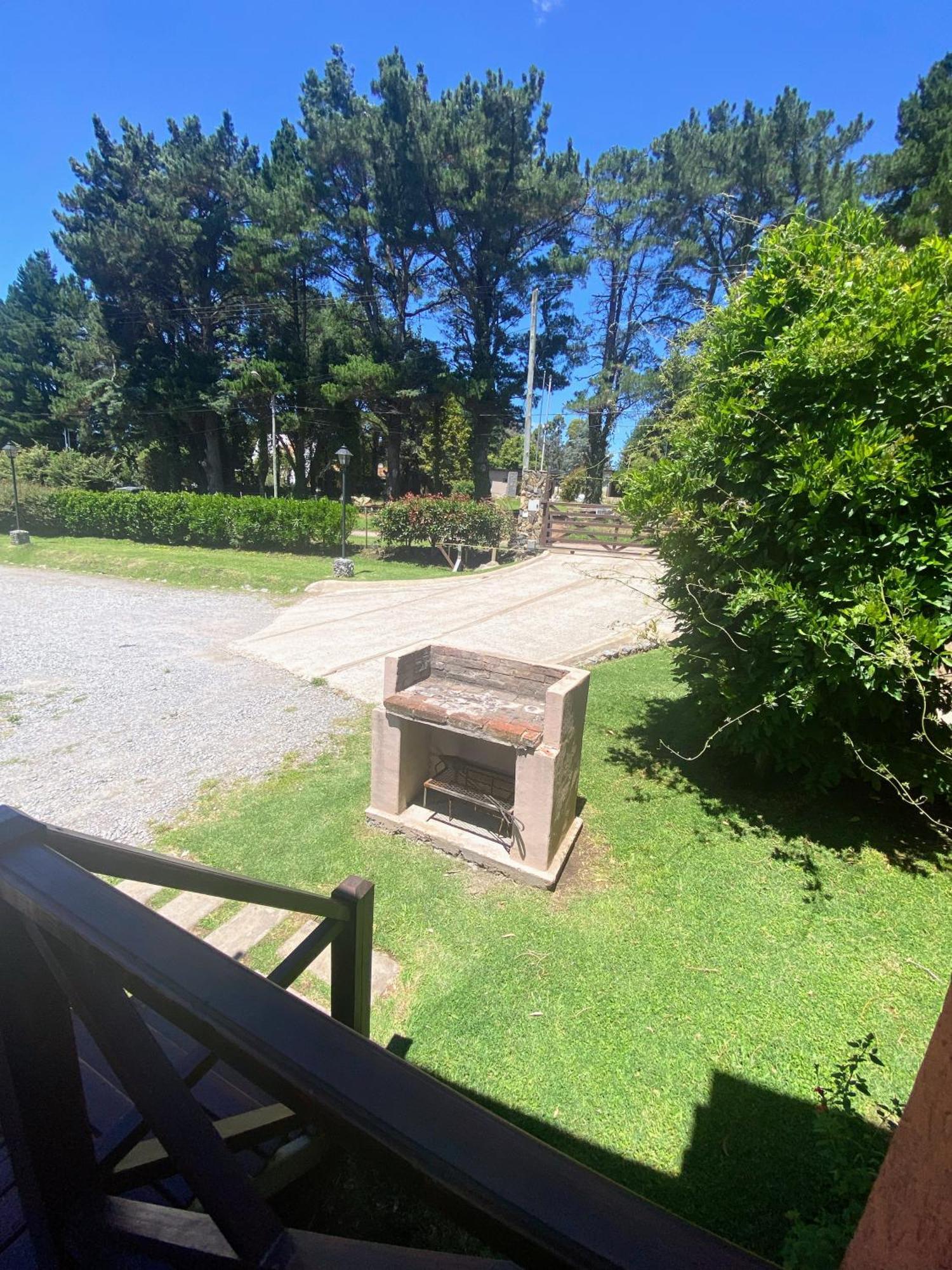 Icalma De La Sierra Aparthotel Tandil Bagian luar foto